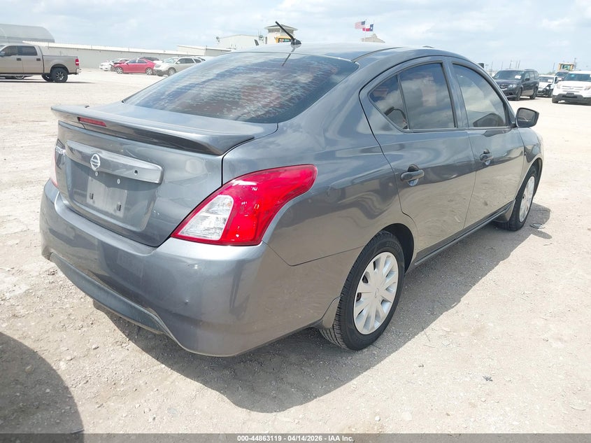2018 Nissan Versa 1.6 S+