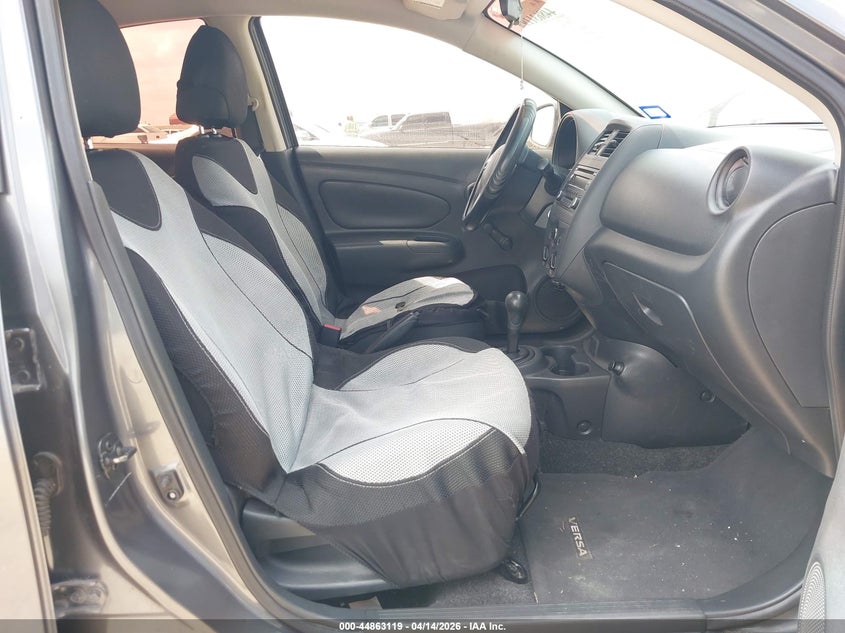 2018 Nissan Versa 1.6 S+