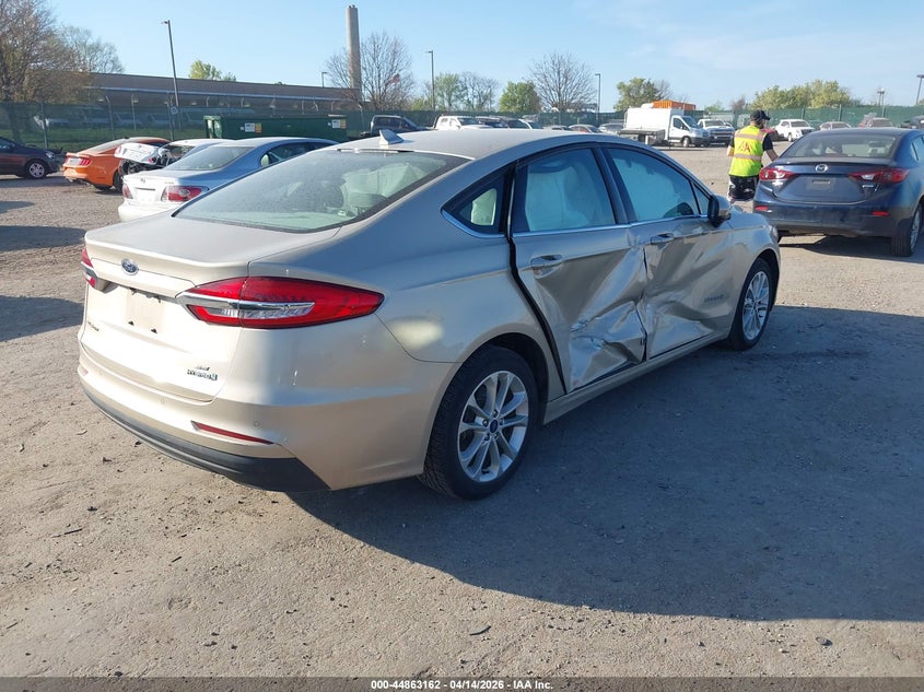 2019 Ford Fusion Hybrid Se