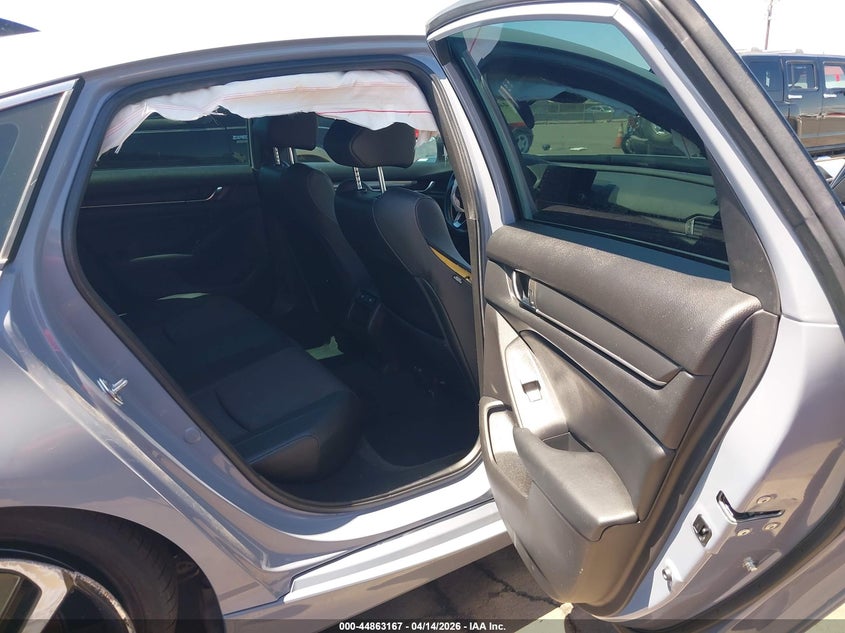 2022 Honda Accord Sport VIN: 1HGCV1F34NA013570 Lot: 44863167