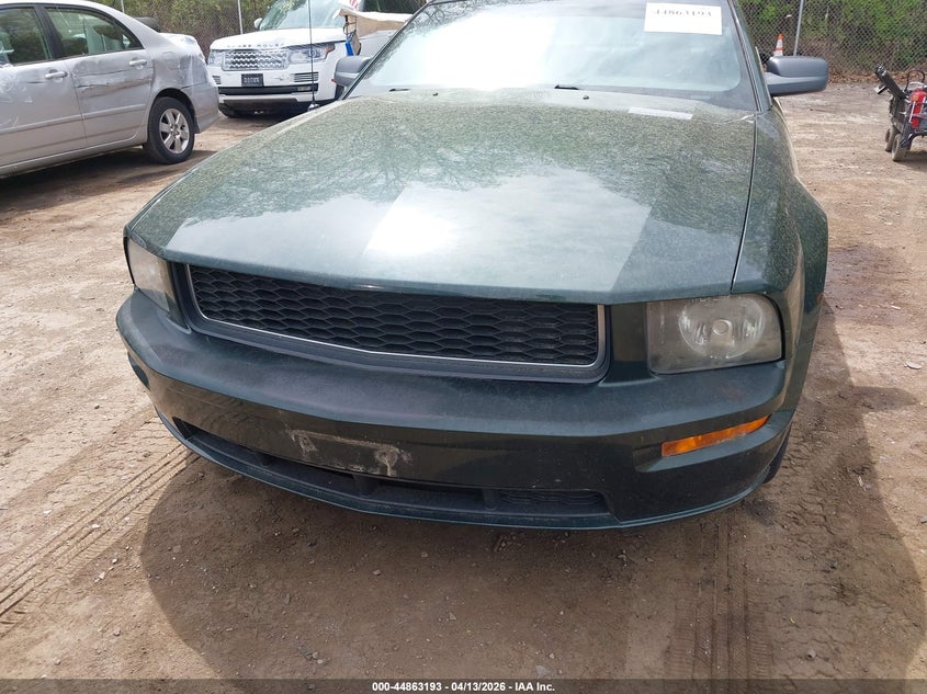 2008 Ford Mustang Gt Deluxe/Gt Premium VIN: 1ZVHT82H485177819 Lot: 44863193