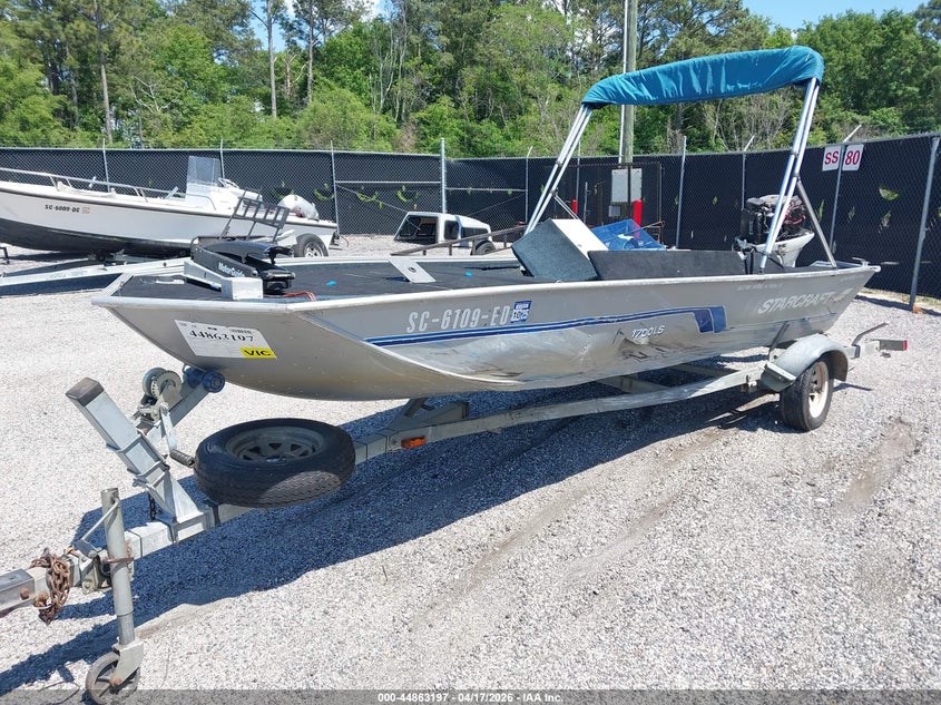 1996 STARCRAFT FISHER auction photo 2