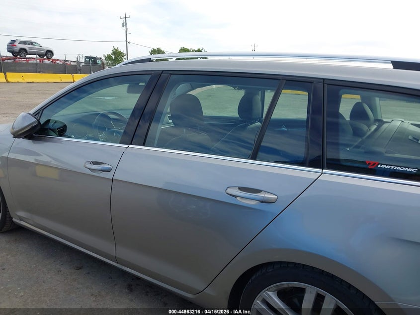 2017 Volkswagen Golf Sportwagen Tsi S/Tsi Se/Tsi Sel VIN: 3VWC17AUXHM511239 Lot: 44863216