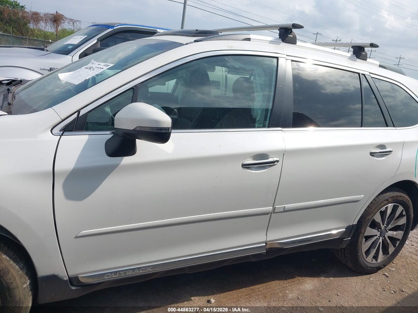 2018 Subaru Outback 3.6R Touring VIN: 4S4BSETC3J3274794 Lot: 44863277