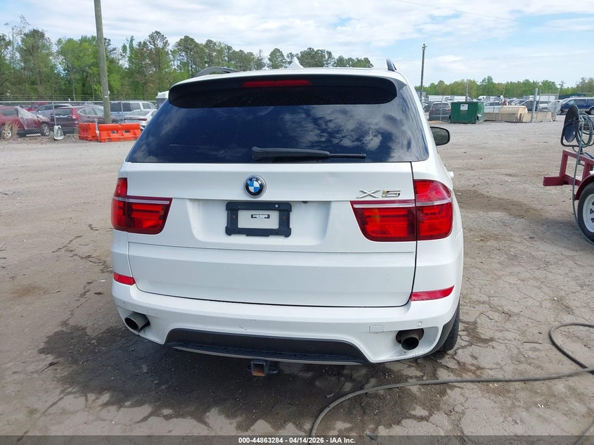 2013 BMW X5 xDrive35I/xDrive35I Premium/xDrive35I Sport Activity VIN: 5UXZV4C50D0E11641 Lot: 44863284
