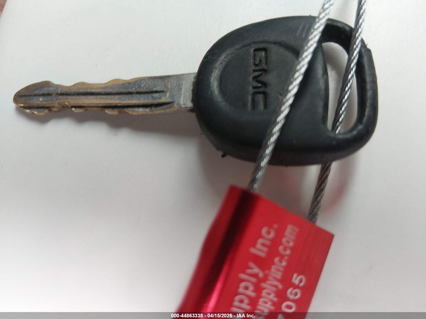 2004 GMC Yukon Xl 1500 Denali VIN: 1GKFK66U74J231242 Lot: 44863338