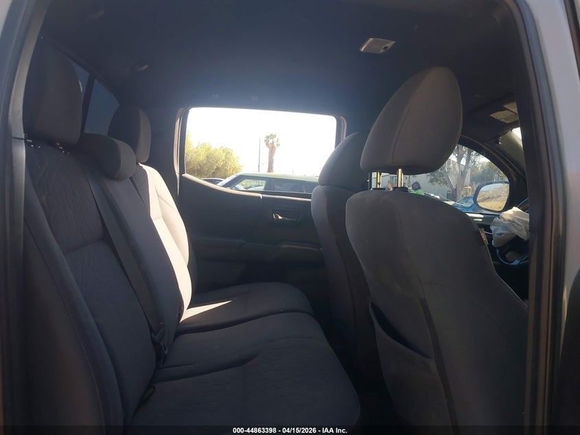 2019 Toyota Tacoma Trd Off Road VIN: 3TMCZ5AN4KM192100 Lot: 44863398