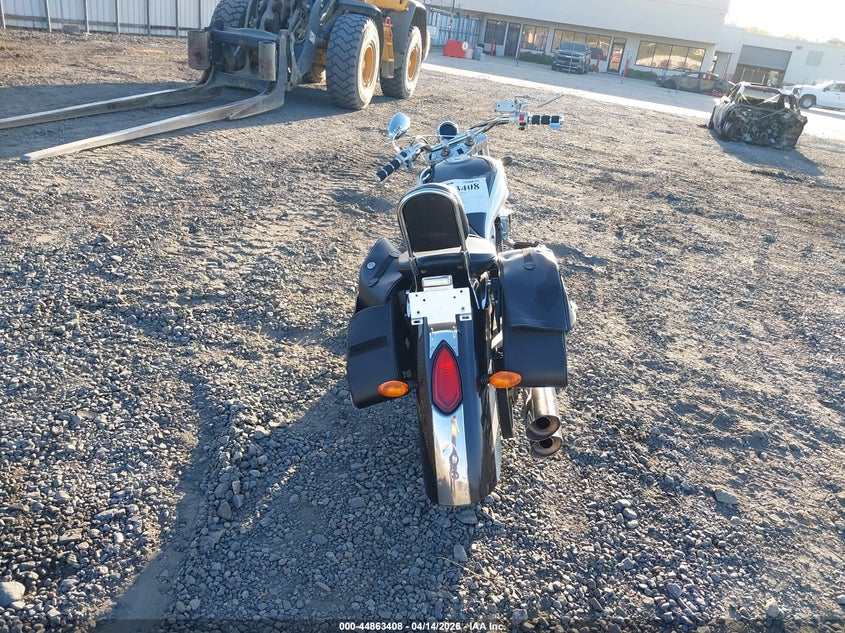 2007 Victory Motorcycles Kingpin VIN: 5VPCD26D673001431 Lot: 44863408