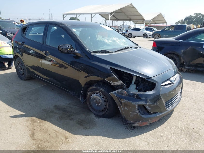 2013 Hyundai Accent Gs