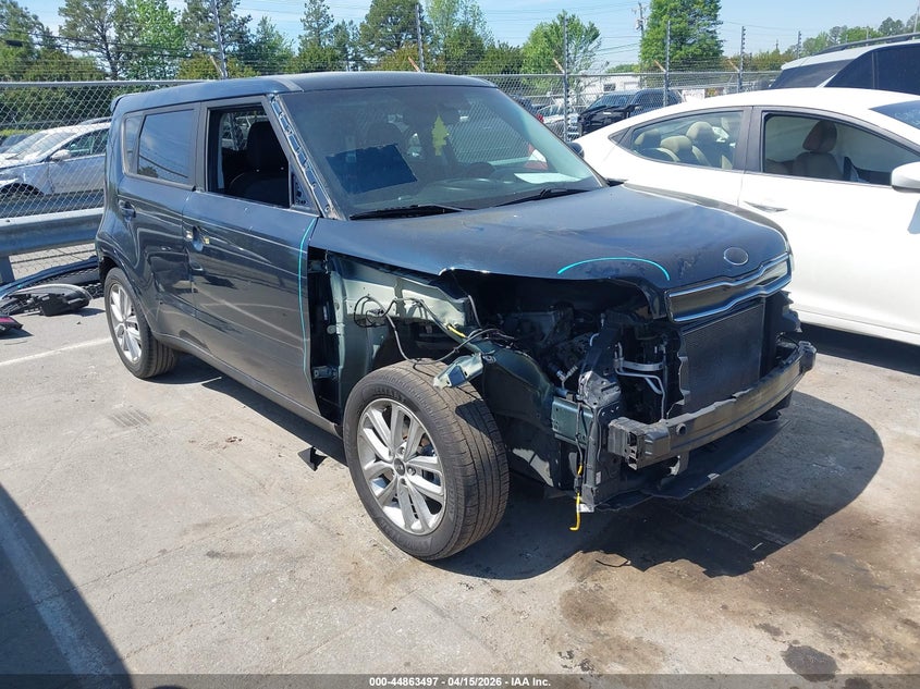 2019 KIA SOUL +