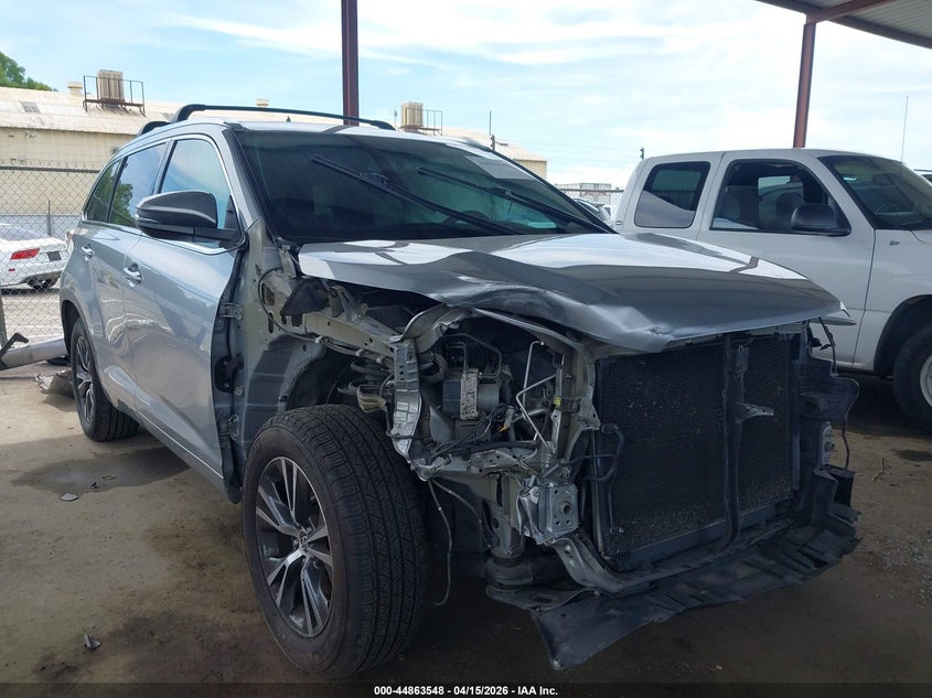 2016 Toyota Highlander Xle V6