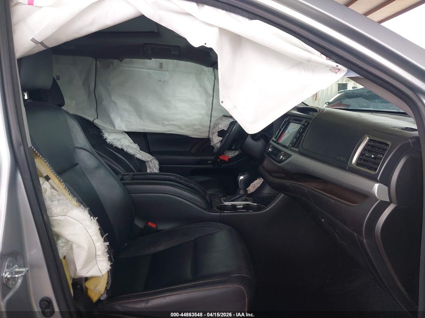 2016 Toyota Highlander Xle V6