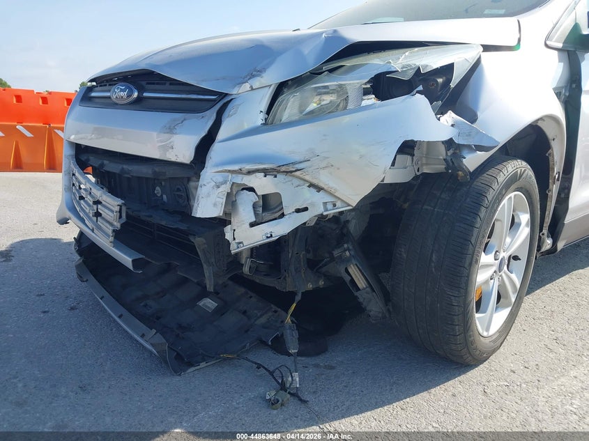 2015 Ford Escape 2.5 Se silver Lot 111044863648 Vin 1FMCU0G74FUB91911
