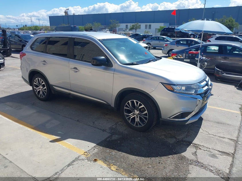 2016 MITSUBISHI OUTLANDER ES