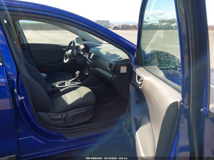 2019 Hyundai Ioniq Hybrid Sel