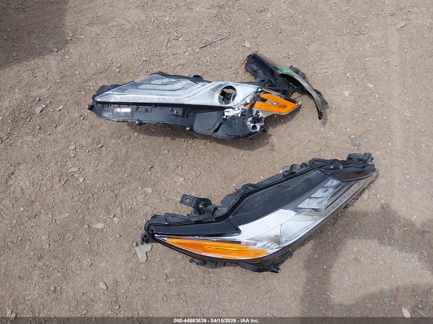 2022 Toyota Camry Xle Hybrid VIN: 4T1F31AK1NU572066 Lot: 44863836