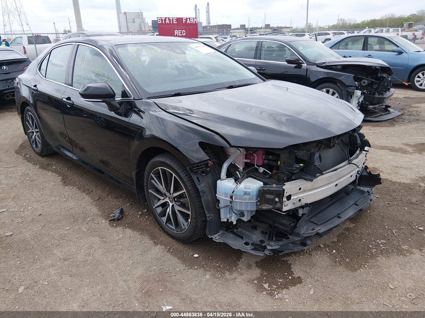 2022 Toyota Camry Xle Hybrid VIN: 4T1F31AK1NU572066 Lot: 44863836