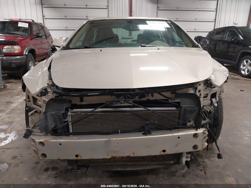 2011 Chevrolet Malibu 1Lt VIN: 1G1ZC5E15BF194594 Lot: 44863881