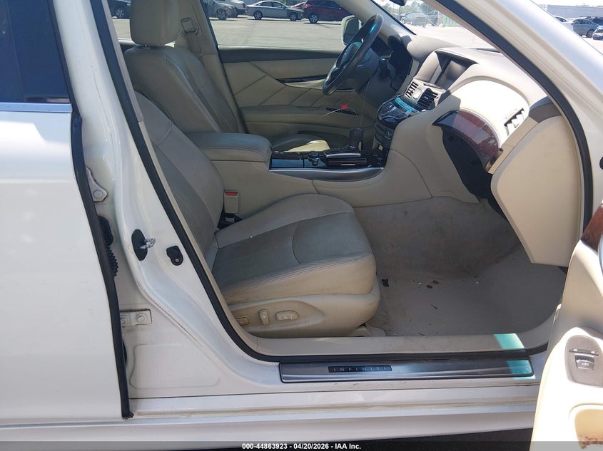 2012 INFINITI M37X auction photo 5