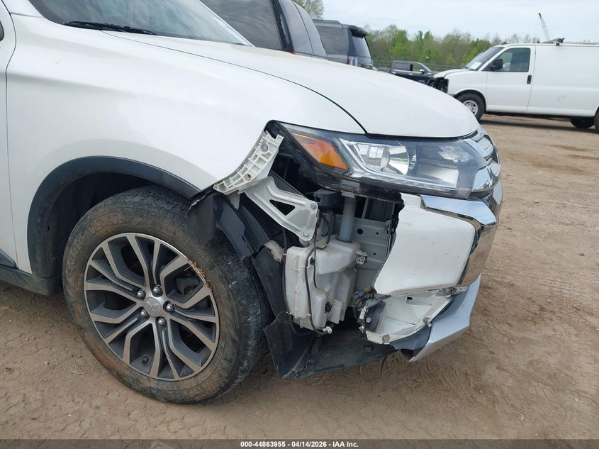 2016 Mitsubishi Outlander Sel VIN: JA4AD3A33GZ054802 Lot: 44863955