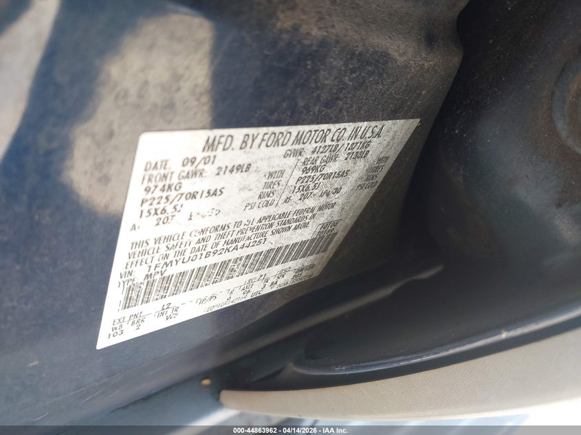 2002 Ford Escape Xls VIN: 1FMYU01B92KA44251 Lot: 44863962