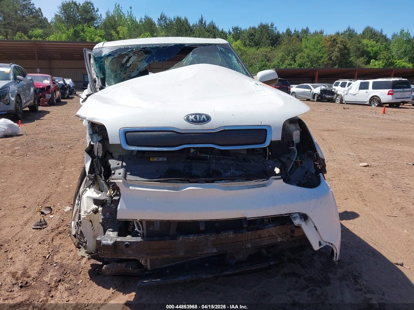 2015 Kia Soul VIN: KNDJN2A28F7177445 Lot: 44863968