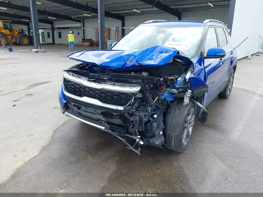 2023 Kia Seltos S VIN: KNDEU2AA8P7437713 Lot: 44864005