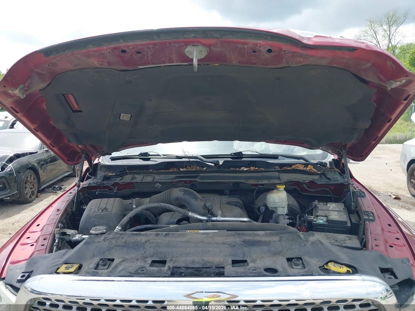 2015 Ram 1500 Laramie VIN: 1C6RR6NT5FS565433 Lot: 44864065