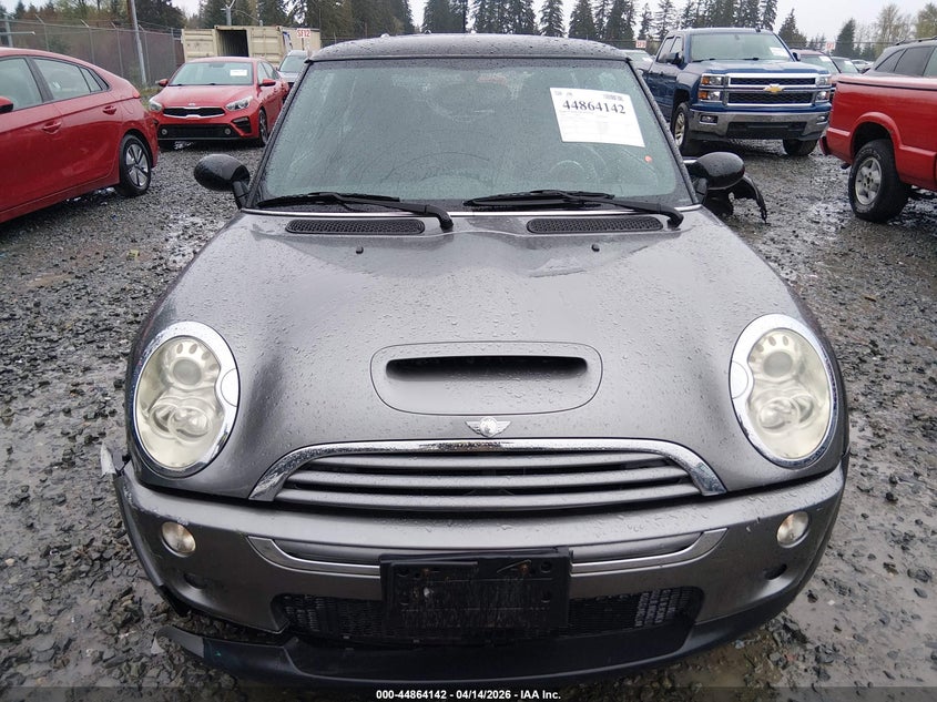 2005 Mini Cooper S VIN: WMWRE33555TL14893 Lot: 44864142