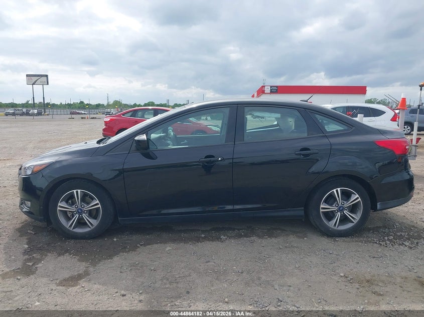 2018 Ford Focus Se VIN: 1FADP3F25JL308049 Lot: 44864182