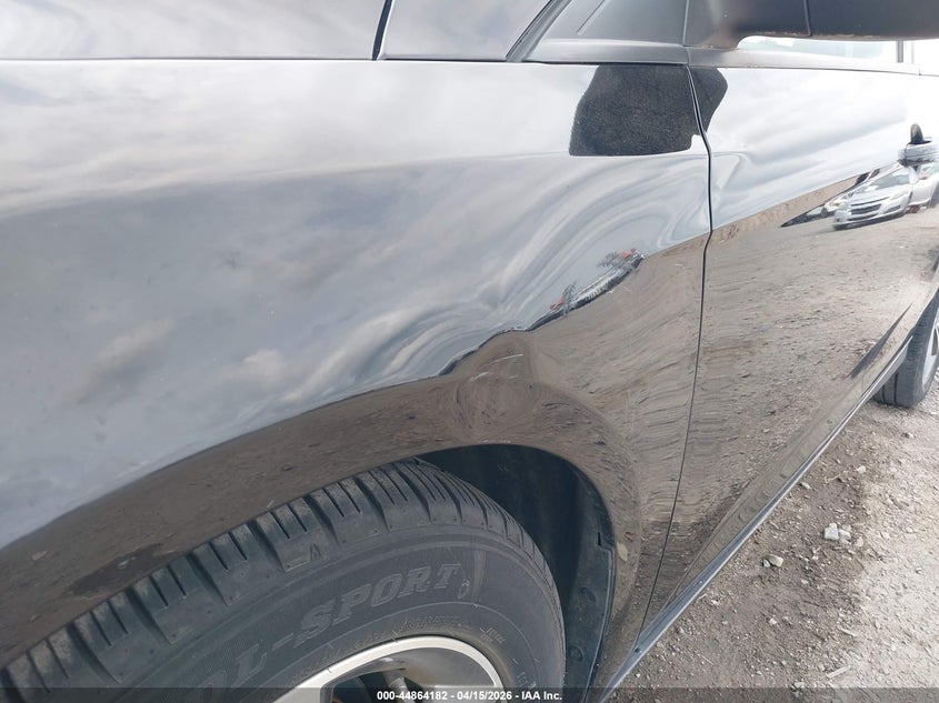 2018 Ford Focus Se VIN: 1FADP3F25JL308049 Lot: 44864182