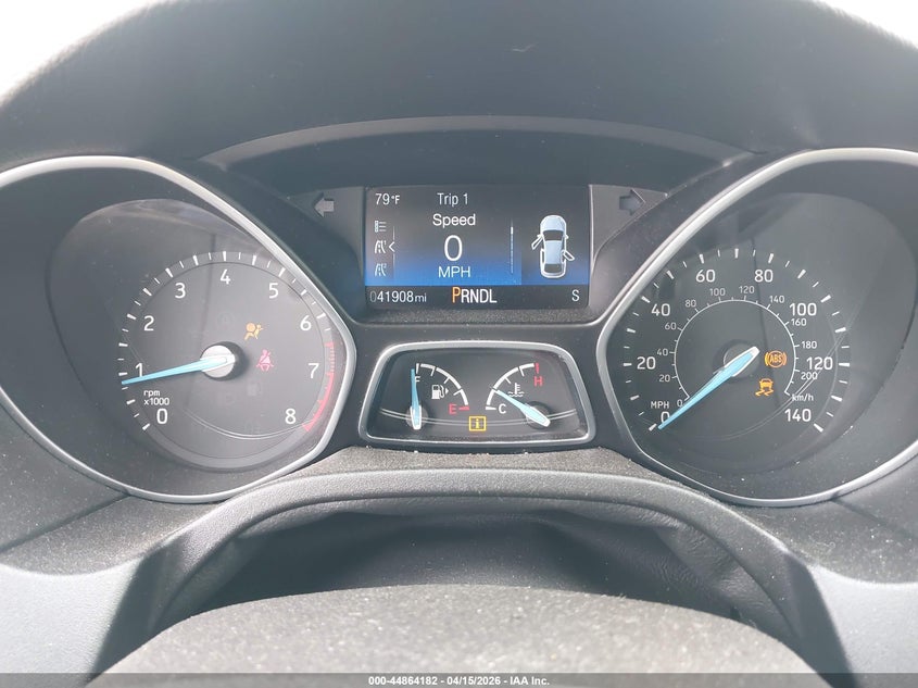 2018 Ford Focus Se VIN: 1FADP3F25JL308049 Lot: 44864182