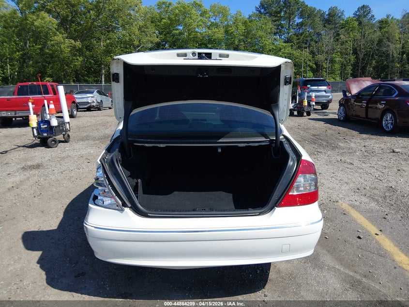 2007 Mercedes-Benz E 350 VIN: WDBUF56X47B070860 Lot: 44864209