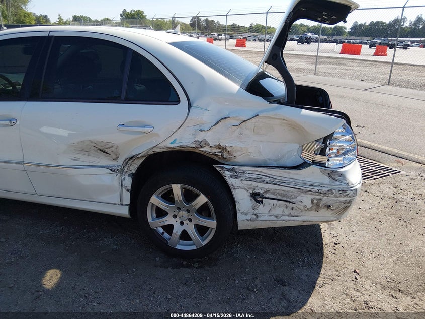 2007 Mercedes-Benz E 350 VIN: WDBUF56X47B070860 Lot: 44864209