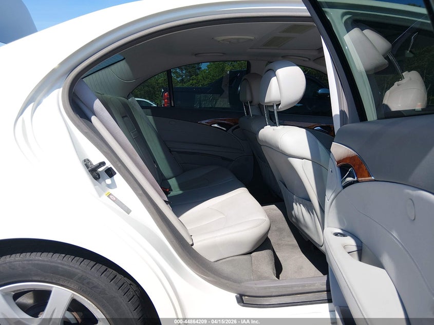 2007 Mercedes-Benz E 350 VIN: WDBUF56X47B070860 Lot: 44864209