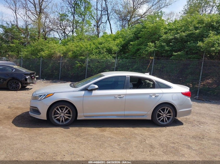 2017 Hyundai Sonata Sport 2.0T VIN: 5NPE34AB9HH498296 Lot: 44864251