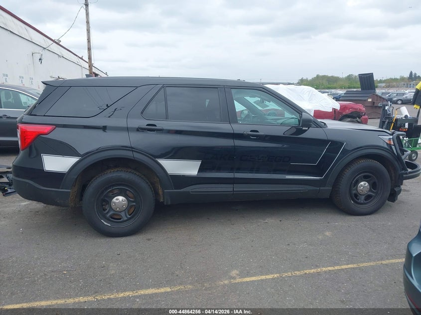 2021 Ford 3.3 Police Interceptor Utility black Lot 111044864256 Vin 1FM5K8AW0MNA20934