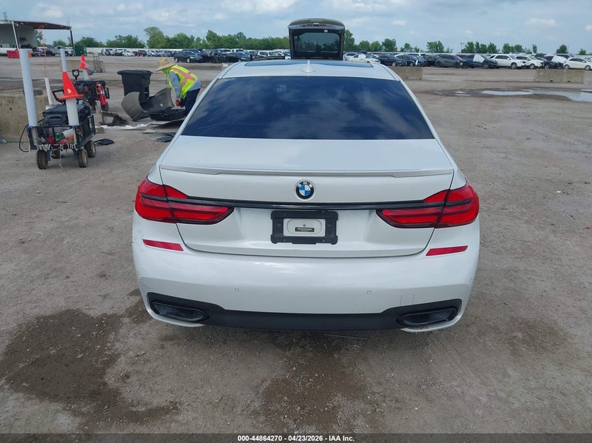 2019 BMW 740I VIN: WBA7E2C5XKB217076 Lot: 44864270
