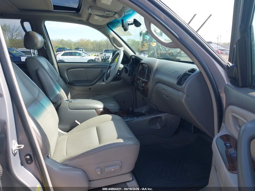 2002 Toyota Sequoia Limited V8