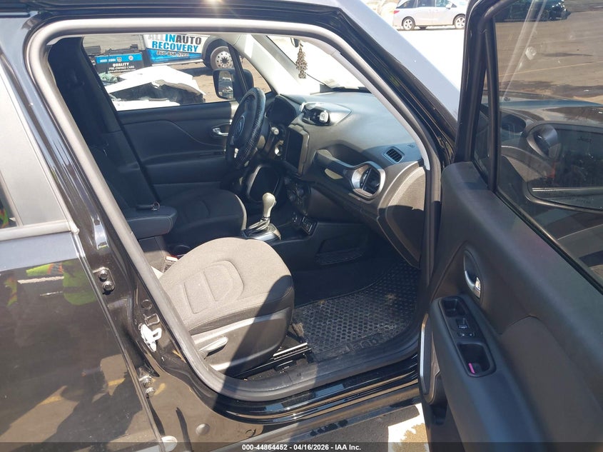 2022 Jeep Renegade Latitude 4X4