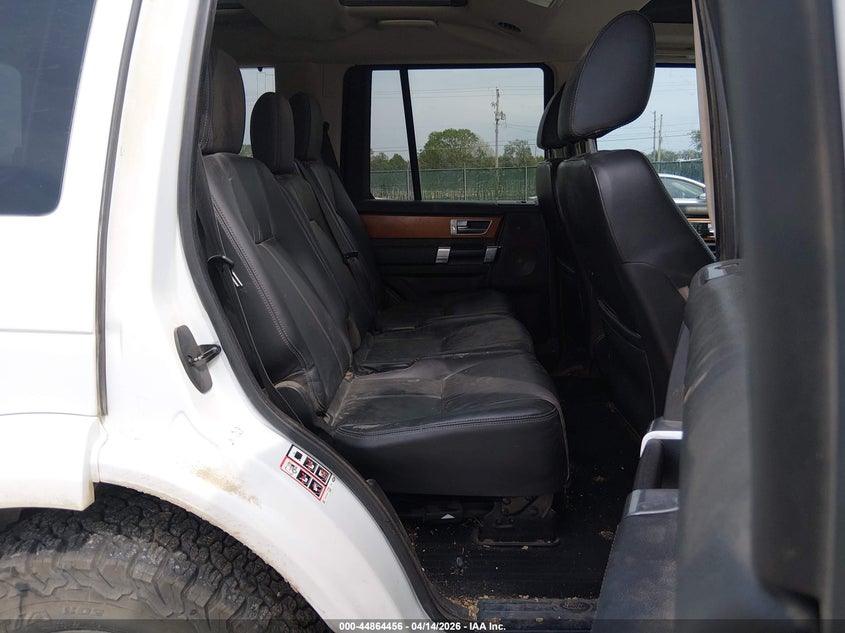 2011 Land Rover Lr4 VIN: SALAK2D46BA565852 Lot: 44864456