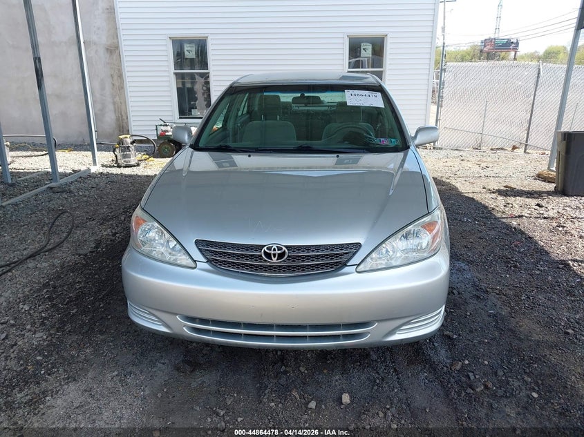 2003 Toyota Camry Le VIN: 4T1BE32K73U136967 Lot: 44864478