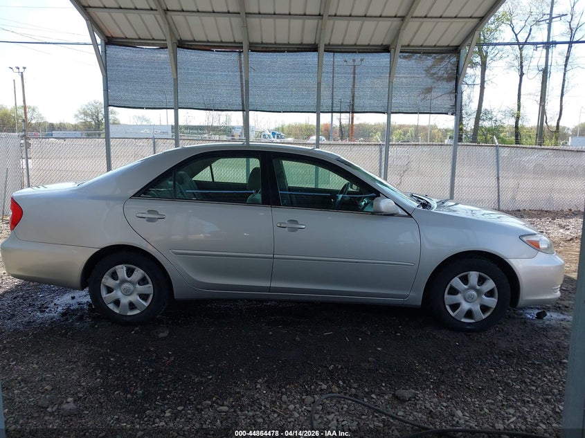 2003 Toyota Camry Le VIN: 4T1BE32K73U136967 Lot: 44864478