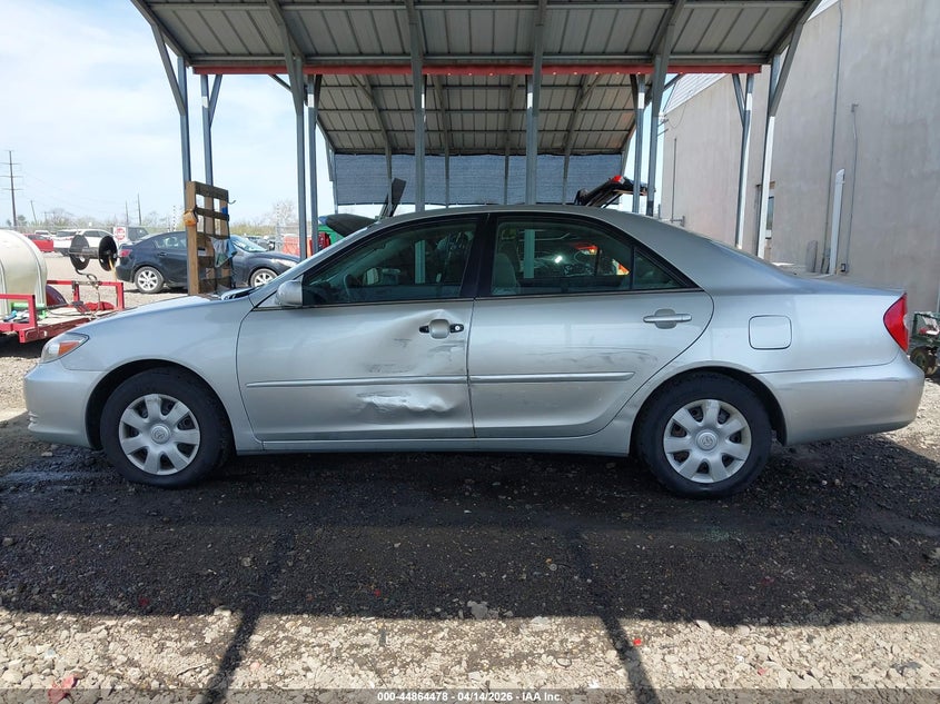 2003 Toyota Camry Le VIN: 4T1BE32K73U136967 Lot: 44864478