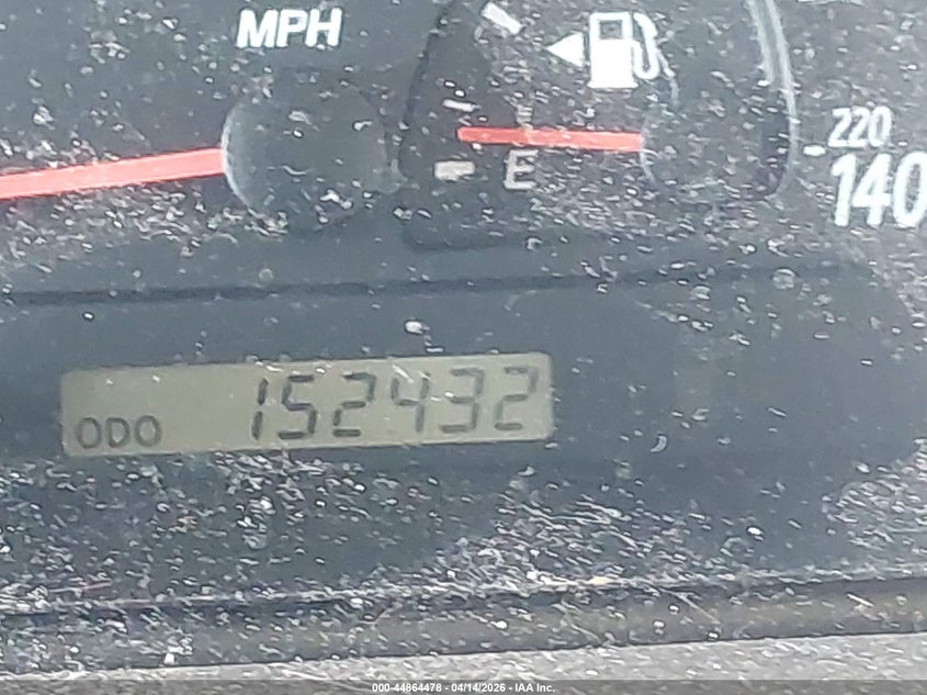 2003 Toyota Camry Le VIN: 4T1BE32K73U136967 Lot: 44864478