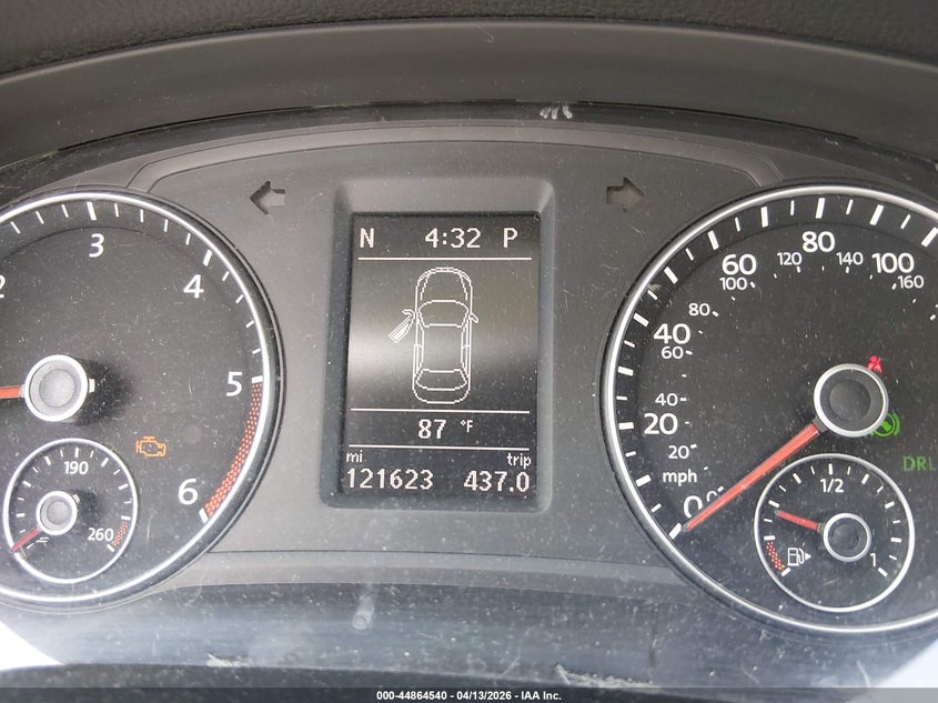 2013 Volkswagen Passat 2.0L Tdi Se VIN: 1VWBN7A31DC104560 Lot: 44864540