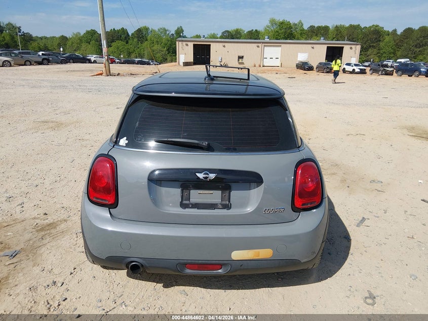 2016 Mini Hardtop Cooper VIN: WMWXP5C53G2D15369 Lot: 44864602