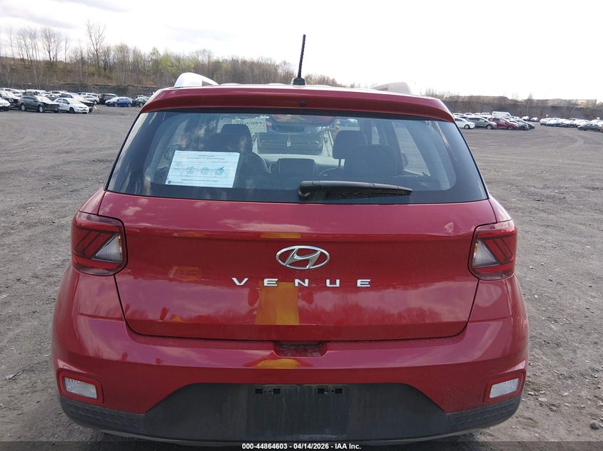 2023 Hyundai Venue Limited VIN: KMHRC8A3XPU221061 Lot: 44864603