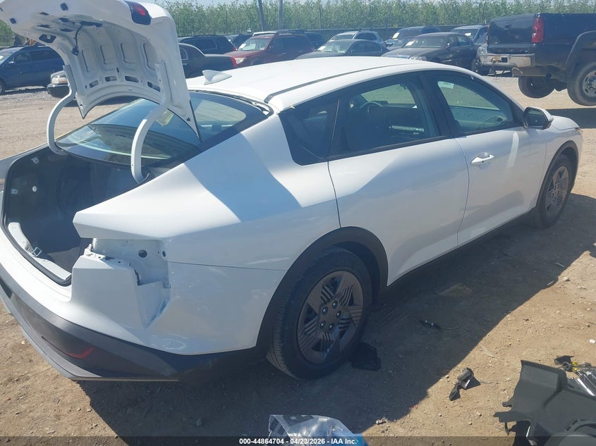 Vin: 3kpft4de2se246783, lot: 45362015, kia k4 lx 20254