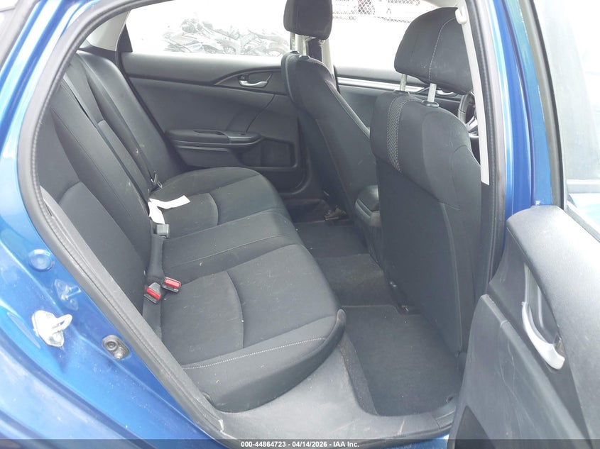 VIN 19XFC2F55HE040187 2017 HONDA CIVIC LX
